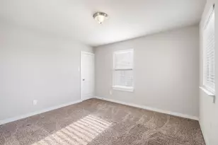 9910 Ironhorse Dr, Dallas, TX 75227 - Photo 19
