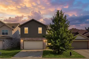 9910 Ironhorse Dr, Dallas, TX 75227 - Photo 1