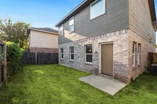 9910 Ironhorse Dr, Dallas, TX 75227 - Photo 21