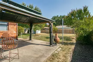 2952 Lavita Ln, Farmers Branch, TX 75234 - Photo 21