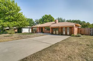 2952 Lavita Ln, Farmers Branch, TX 75234 - Photo 1