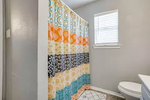 435 SE Gardens Blvd, Burleson, TX 76028 - Photo 25
