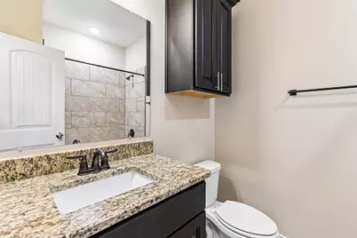 1918 Avenue D, Grand Prairie, TX 75051 - Photo 21