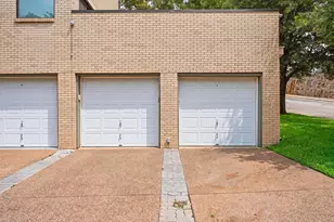 2637 McCart Ave, Fort Worth, TX 76110 - Photo 23