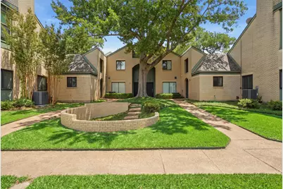2637 McCart Avenue, Fort Worth, TX 76110 - Photo 3