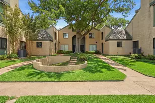 2637 McCart Ave, Fort Worth, TX 76110 - Photo 3