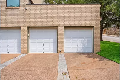 2637 McCart Avenue, Fort Worth, TX 76110 - Photo 23
