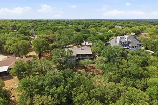 8703 Dunleith Ct, Granbury, TX 76049 - Photo 31
