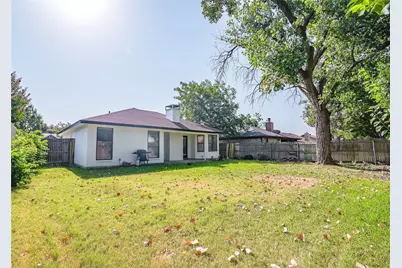 8021 Pebblebrook Drive, Watauga, TX 76148 - Photo 11