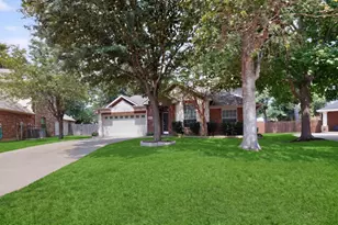 2420 Bent Trail, Mansfield, TX 76063 - Photo 3