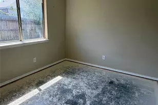 9325 Rhoni Ct, Fort Worth, TX 76140 - Photo 13