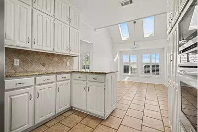 3503 Pembrooke Parkway S, Colleyville, TX 76034 - Photo 9