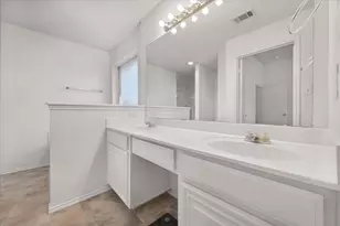 8031 Blue Duck Trail, Arlington, TX 76002 - Photo 11