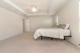 504 S Hopson St, Van Alstyne, TX 75495 - Photo 5