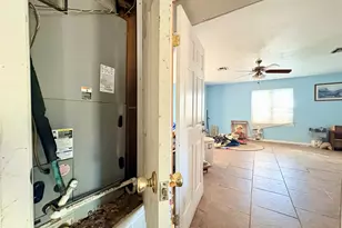 448 Norwood Dr, Woodway, TX 76712 - Photo 9