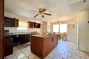 448 Norwood Dr, Woodway, TX 76712 - Photo 13