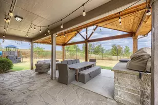 1011 Brighton St, Roanoke, TX 76262 - Photo 31