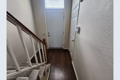 1503 Maybrook Court, Arlington, TX 76014 - Photo 5