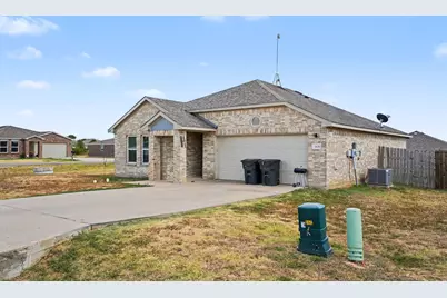 2409 Abigail Lane, Mabank, TX 75147 - Photo 7