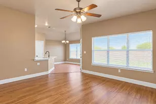 627 Brenna Rd, Waxahachie, TX 75165 - Photo 3