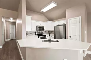 627 Brenna Rd, Waxahachie, TX 75165 - Photo 9
