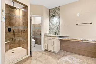 7075 Nantucket Way, Grand Prairie, TX 75054 - Photo 15