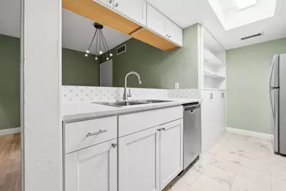 12824 Midway Road #2136, Dallas, TX 75244 - Photo 15