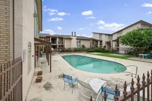 12824 Midway Rd, Dallas, TX 75244 - Photo 31