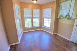 301 W Howell St, Saint Jo, TX 76265 - Photo 9