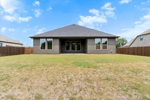 2106 Briarwood Dr, Bridgeport, TX 76426 - Photo 37