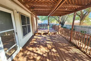 741 Cardinal Dr, Saginaw, TX 76131 - Photo 17