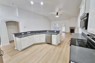 741 Cardinal Dr, Saginaw, TX 76131 - Photo 7