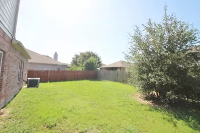 8420 Ridge Creek Drive, Dallas, TX 75249 - Photo 19