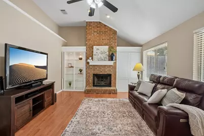 3231 Summerfield Drive, Grapevine, TX 76051 - Photo 5