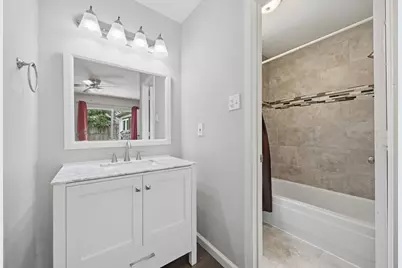 408 Thorn Wood Drive, Euless, TX 76039 - Photo 17
