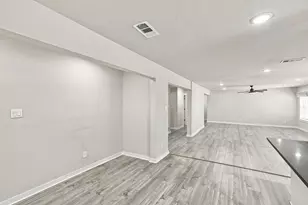 104 Casa Linda Dr, Ennis, TX 75119 - Photo 7