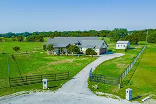 3609 Farm Land Ct, Granbury, TX 76048 - Photo 1