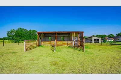 3609 Farm Land Court, Granbury, TX 76048 - Photo 33