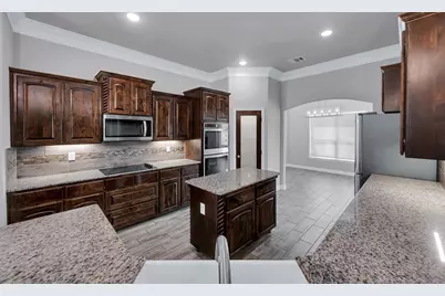 279 Sportsman Drive, Lorena, TX 76655 - Photo 11
