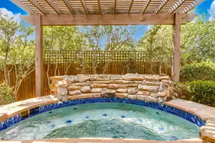513 Dooley Ct, Grapevine, TX 76051 - Photo 25