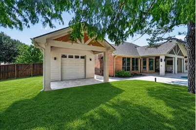 4901 Forest Hill Drive, Flower Mound, TX 75028 - Photo 11