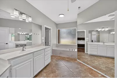 4901 Forest Hill Drive, Flower Mound, TX 75028 - Photo 25