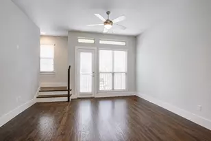 1303 Palm Canyon Dr, Dallas, TX 75204 - Photo 5