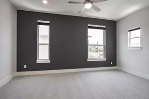 1303 Palm Canyon Dr, Dallas, TX 75204 - Photo 13
