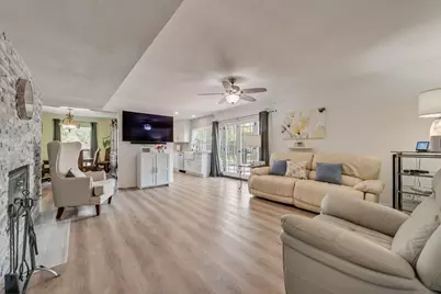 1838 Sandra Lane, Grand Prairie, TX 75052 - Photo 7