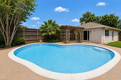 1838 Sandra Lane, Grand Prairie, TX 75052 - Photo 23