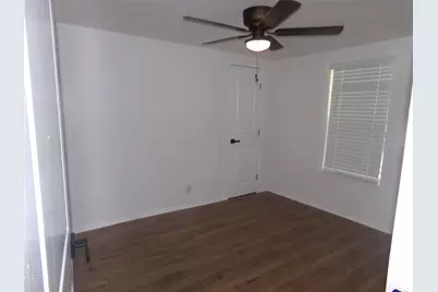 1533 W 6th Street, Corsicana, TX 75110 - Photo 13