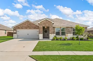 316 Duke Ct, Fate, TX 75189 - Photo 3