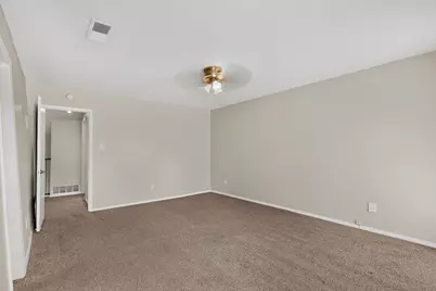 1949 Shorewood Drive, Grapevine, TX 76051 - Photo 19