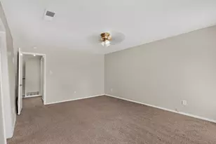 1949 Shorewood Dr, Grapevine, TX 76051 - Photo 19